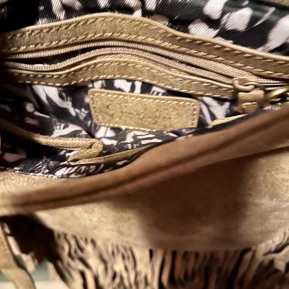 Jessica Simpson fringe Purse with studs.. such a stunning piece - Picture 7 of 7